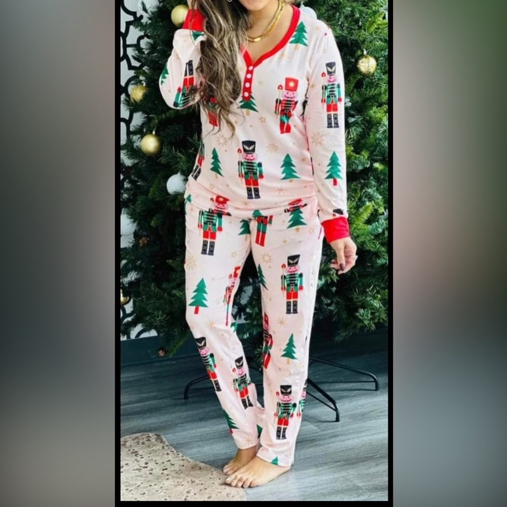 Shirley & Stone Christmas Nutcracker Pajamas Size Large